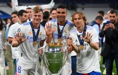 开云电子-【观察】塞翁失马？卡塞米罗离队加速皇马换血