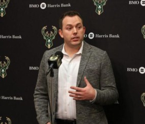 开云电子-截止日已过补强仍未结束 雄鹿三名额空缺嗷嗷待哺