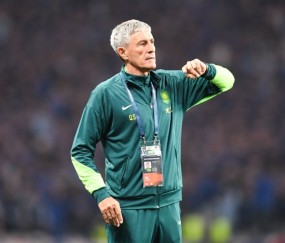 记者：国安问题非三中卫而是攻守平衡，强强对话不适合踢双中锋