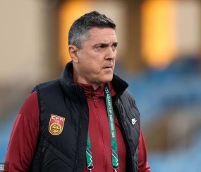 安东尼奥盛赞李昊：扑救太棒了！心理层面顶级 满意首场表现