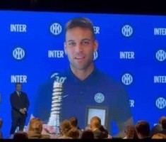 劳塔罗获意甲绅士奖：很高兴连续两年获奖，感谢为我投票的球迷们