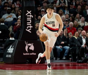 开云登录入口地址-【菜鸟】瀚森16分钟3分3板2助 杰明大起大落 埃奇库姆13分7助5断